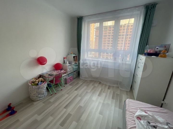 2-к. квартира, 63,1 м², 6/32 эт.