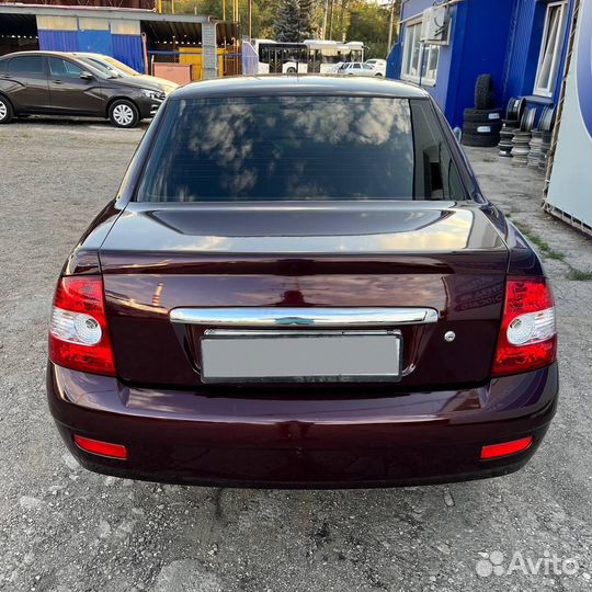 LADA Priora 1.6 МТ, 2011, 201 100 км