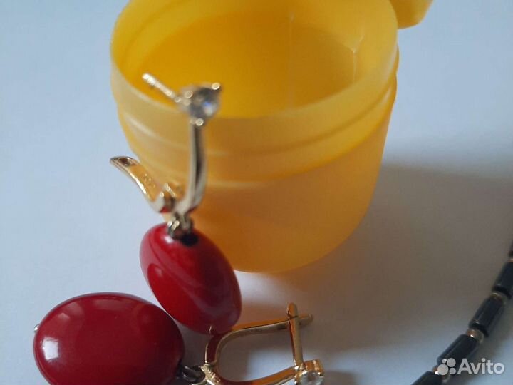 Серьги, браслет с кораллом