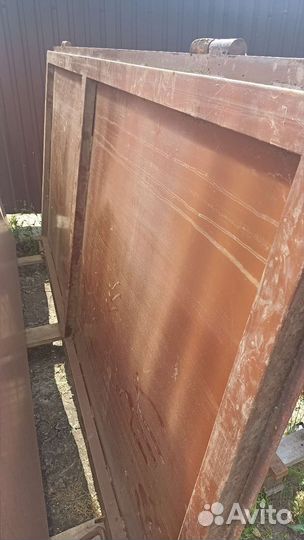 Гаражные секционные ворота бу