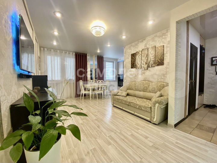 3-к. квартира, 75,8 м², 1/3 эт.