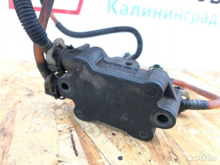 Топливный насос Mercedes C-Class W203 611.962 2002