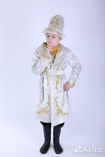 Национальный казахский костюм напрокат