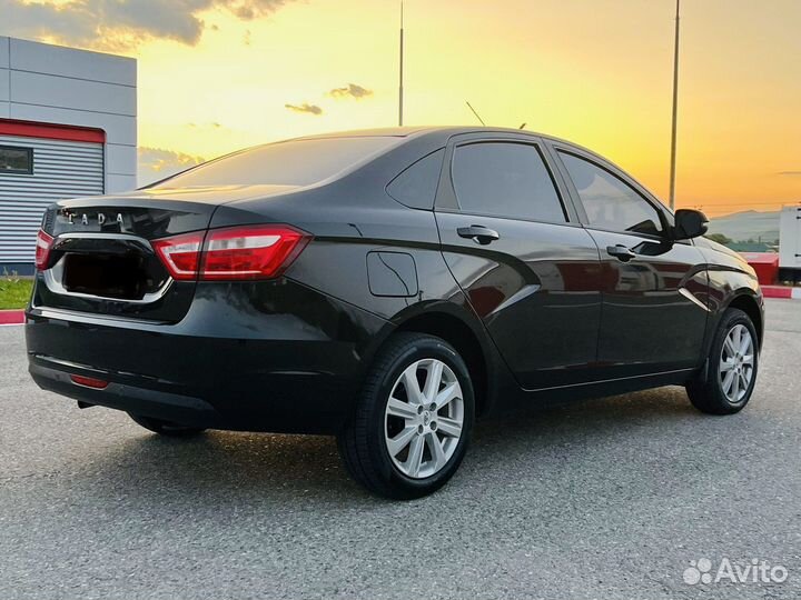 Бампер Веста