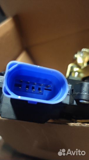 Замок двери golf 5, Octavia, caddy 3 и т.д