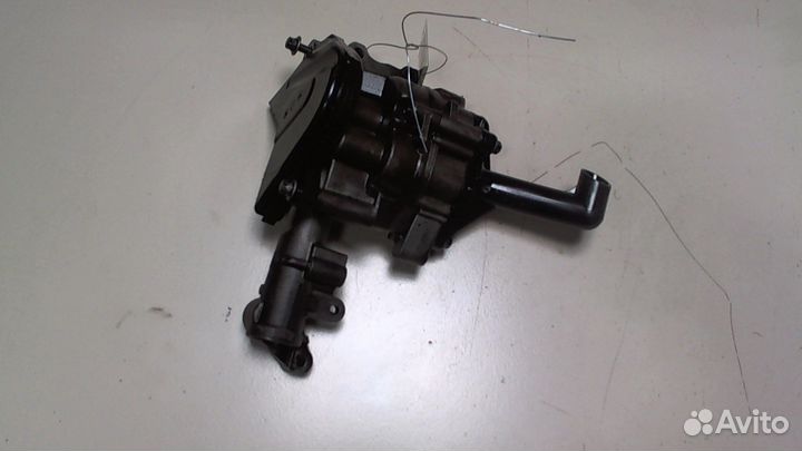 Насос масляный Mercedes B W245, 2005