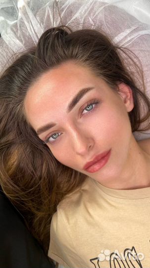 Пудровое напыление бровей, губ