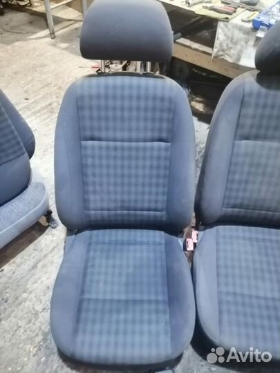 Сиденья комплект Skoda Octavia Tour (A4)