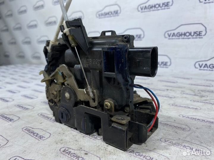 Замок двери задний левый Audi A6 C5 2.8 ACK 1998