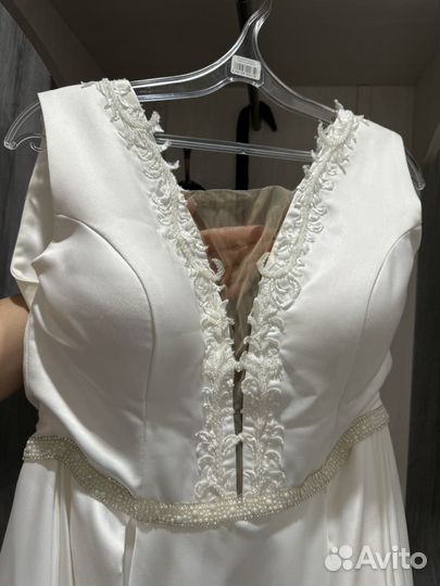Платье свадкбное 46-48-50