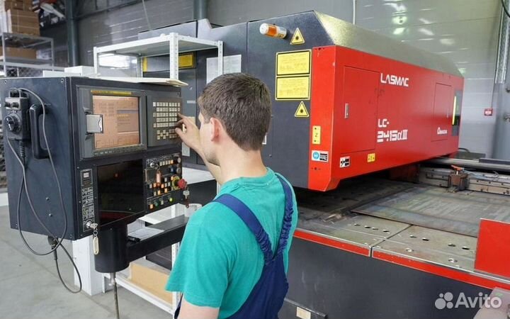 Станочник (оператор станка) с обучением