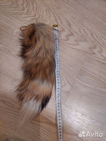 Хвост на карабине рыжий из натурального меха