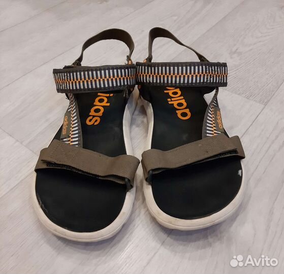 Сандалии adidas