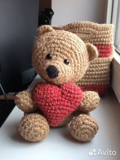 Игрушки вязаные крючком из джутовой пряжи