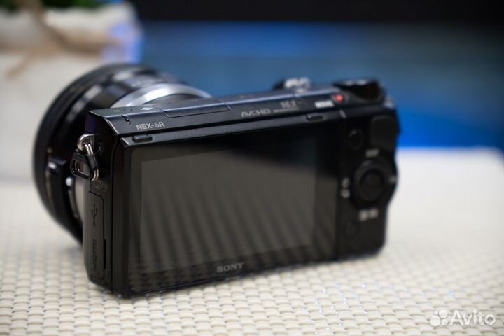 Sony Alpha NEX-5R kit 16-50mm (Б.У)