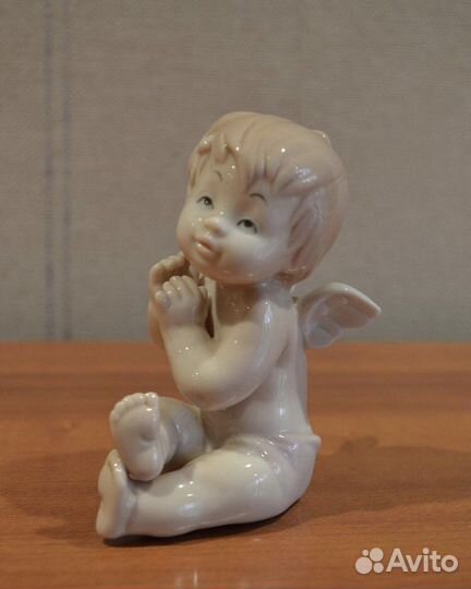 Статуэтки фарфоровые «Ангел»