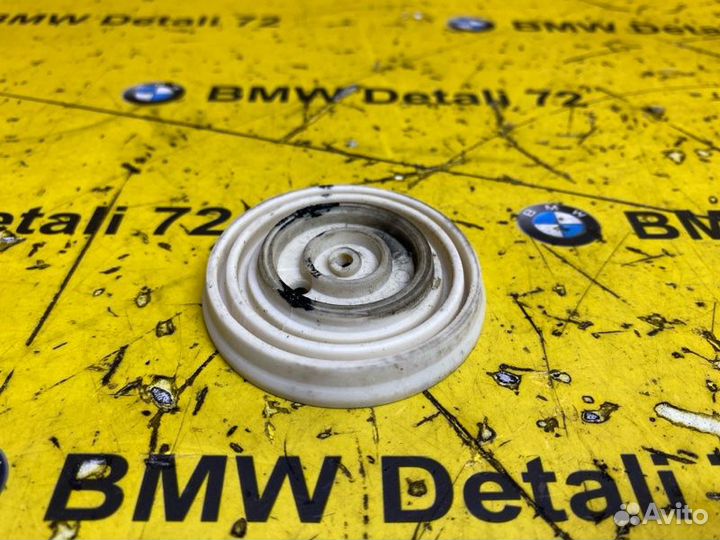 Заглушка Bmw 5 E60 N52B25AF 2009