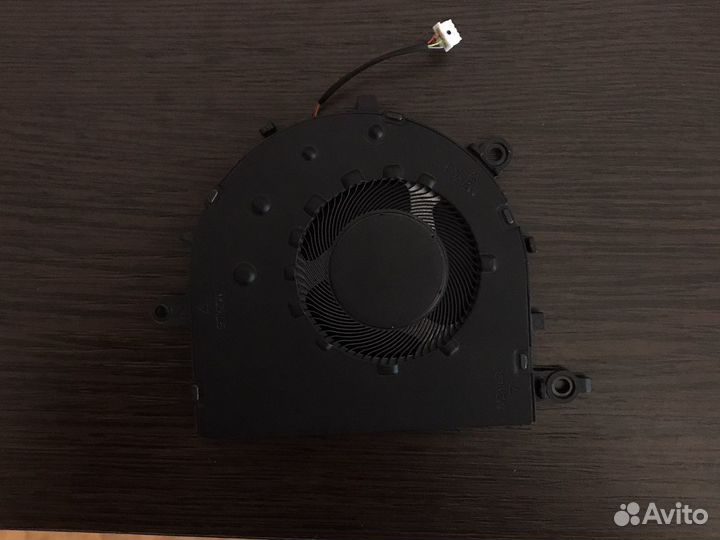 Куллер для Lenovo Ideapad 5-15IIL05 5F10S13906