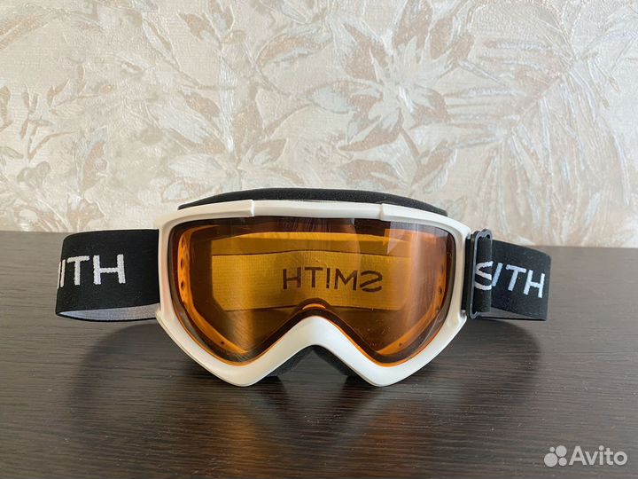 Горнолыжные очки