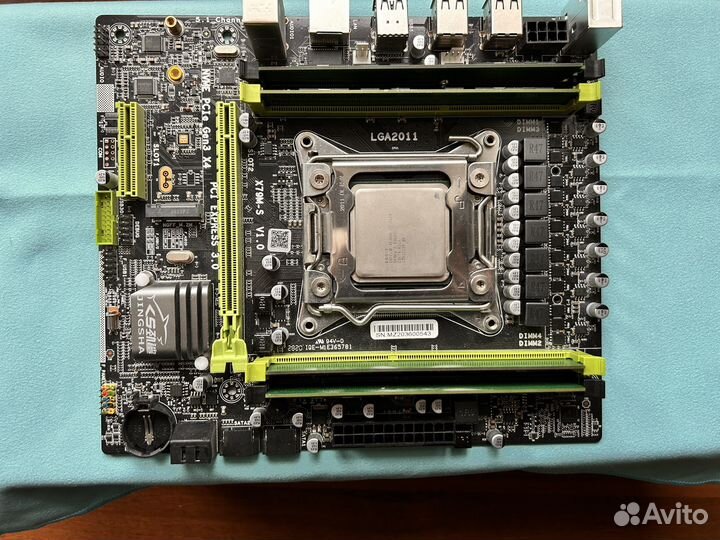 Материнская плата lga 2011