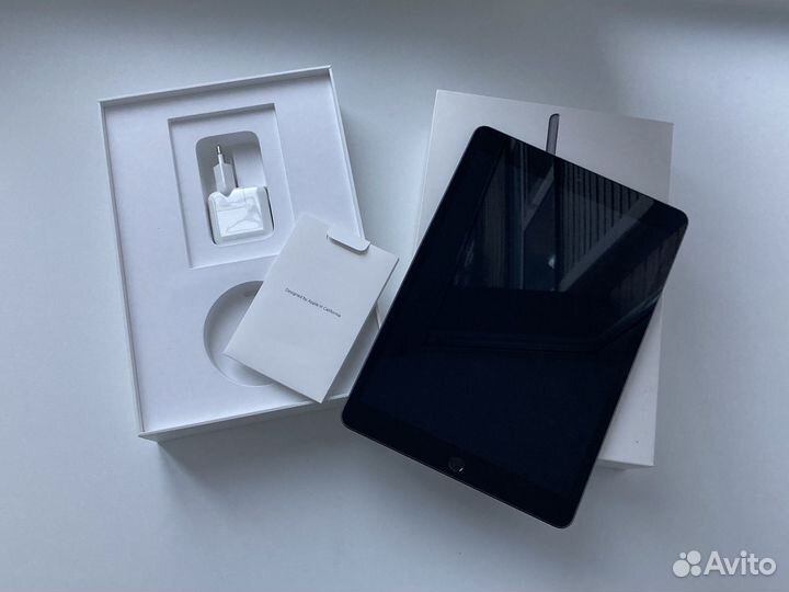 iPad 7 поколения 32gb Wi-Fi с Apple Pencil