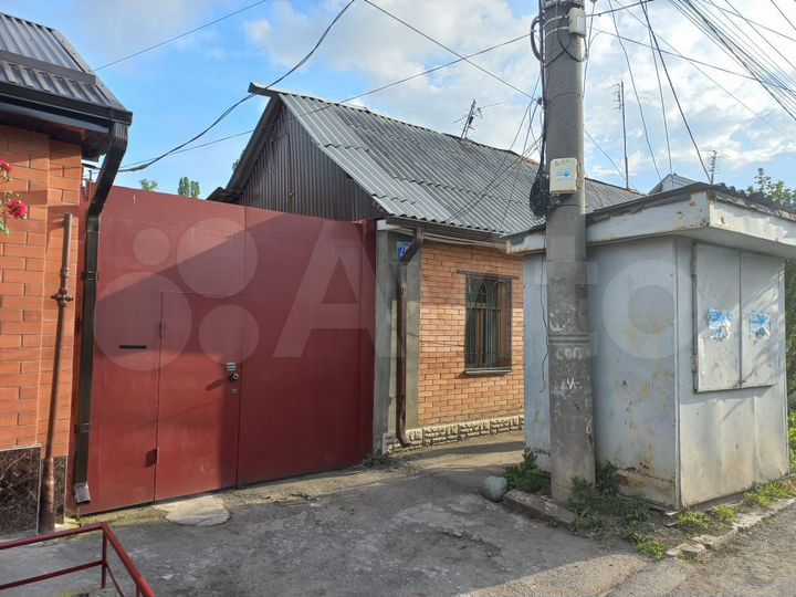 2-к. квартира, 40 м², 1/1 эт.