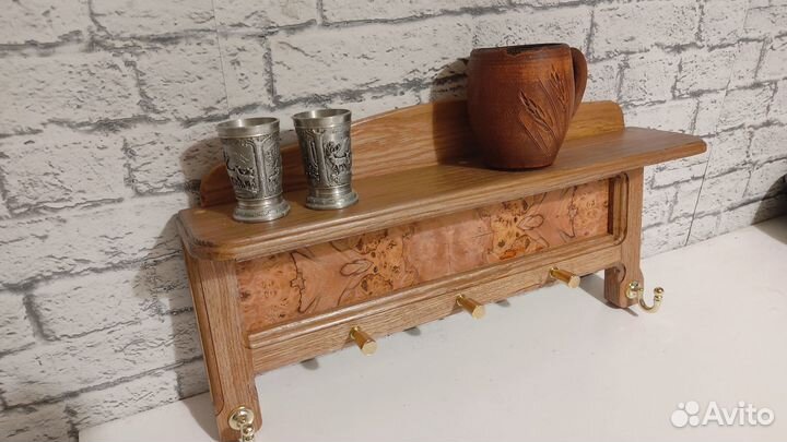 Вешалка настенная деревянная