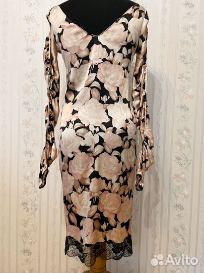 Платье женское 42 44 бу