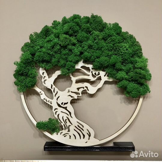 Декоративное панно из мха