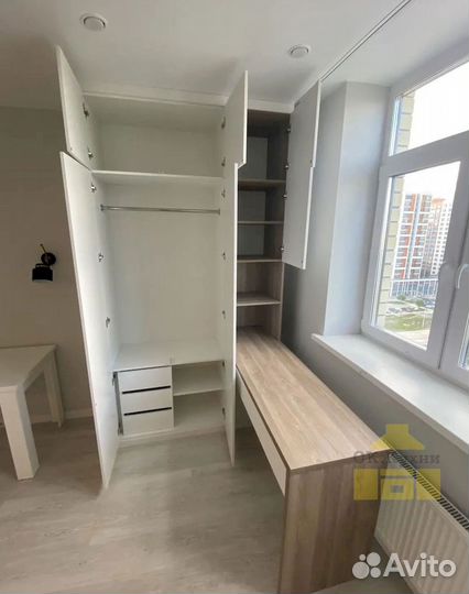 Встроенный шкаф