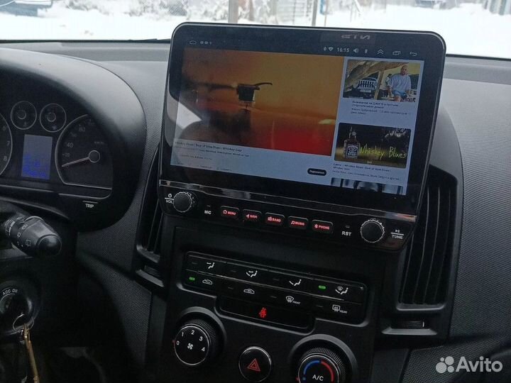 Магнитола на Hyundai i30