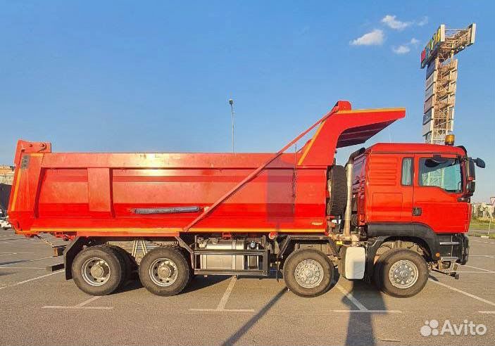 SITRAK C7H 8x4, 2023