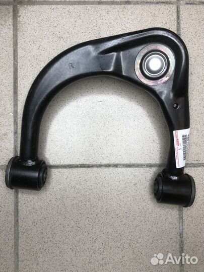 Рычаг верхний правый toyota 4861060050