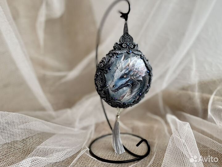 Елочный шар