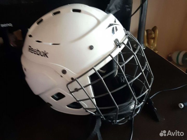 Шлем хоккейный бу