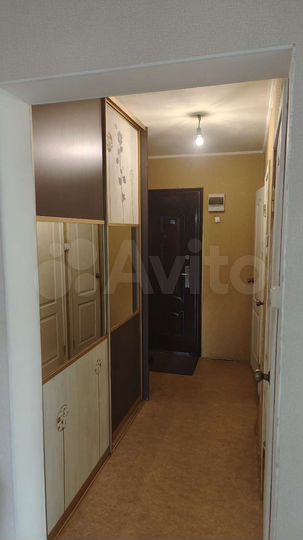 3-к. квартира, 54 м², 3/5 эт.