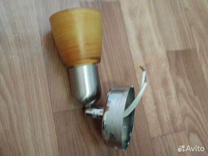 Светильник настенный