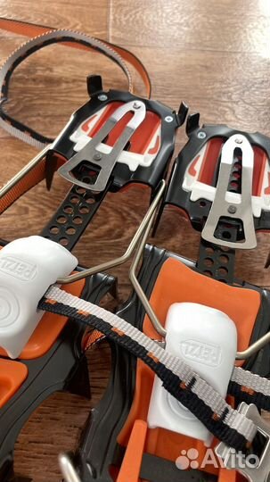 Кошки для ледолазания и микста Petzl lynx