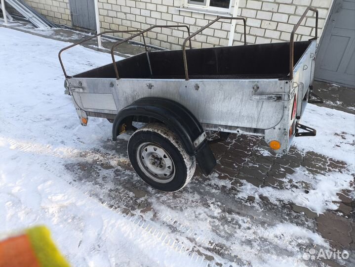 Легковой прицеп