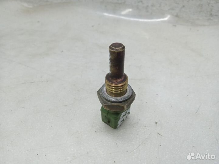 Датчик температуры ож BMW 3 E30