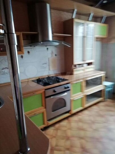 2-к. квартира, 64 м², 4/4 эт.