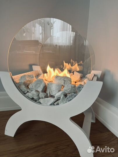 Биокамин напольный белый