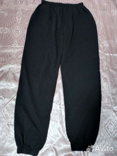 Спортивный костюм женский