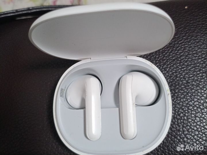 Беспроводные наушники