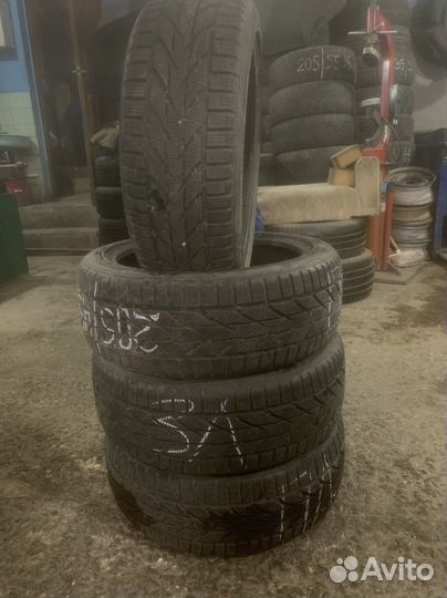 Toyo Snowprox S953 205/45 R17 88H
