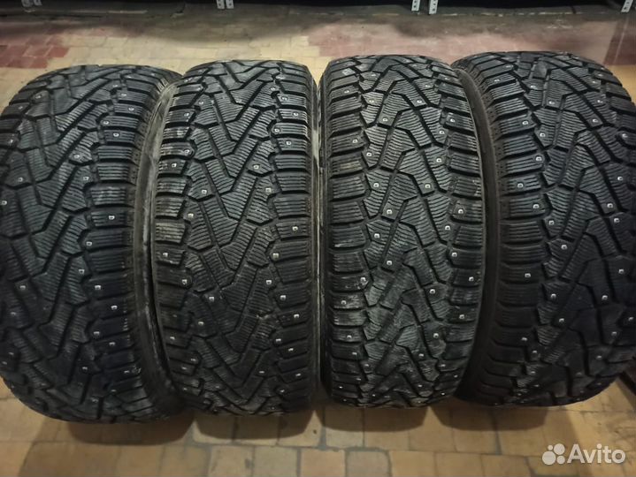 Hankook Winter I'Pike 255/45 R18 103