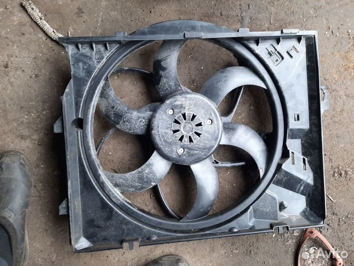 Вентилятор и диффузор BMW X1 e84 e90 e87 e81 e92