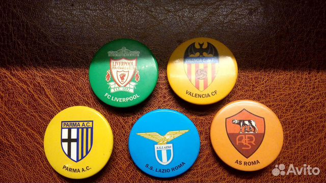 Значки зарубежных футбольных клубов