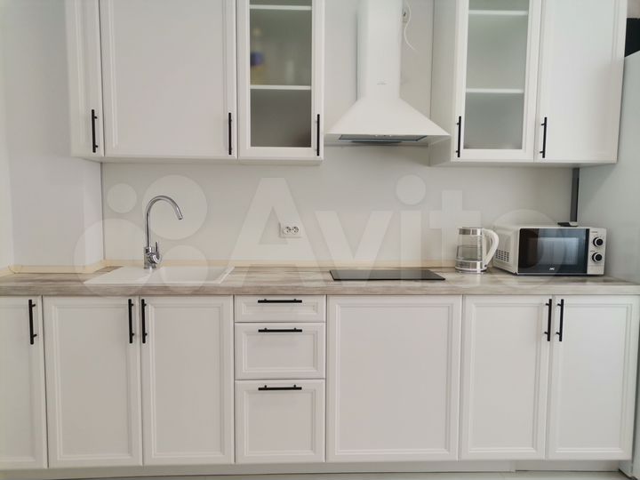 2-к. квартира, 63 м², 9/12 эт.