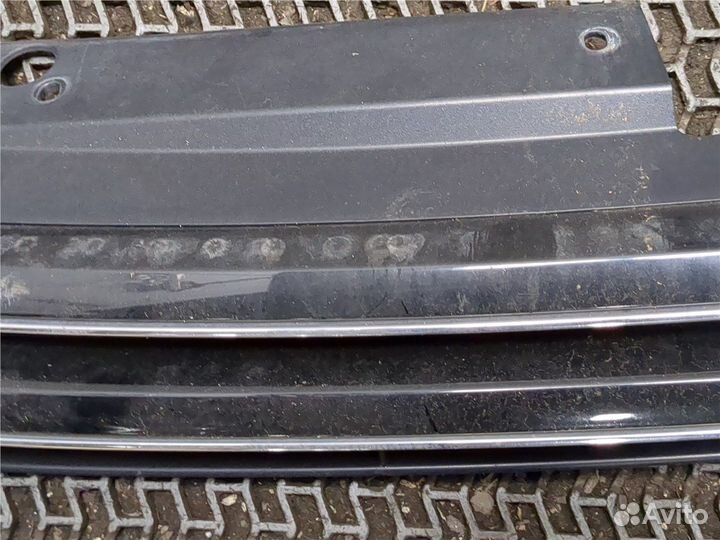 Решетка радиатора Volkswagen Golf 6, 2010